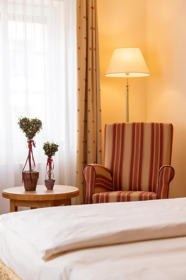 Hotel Schlosskrone Fussen 4*,  Germany