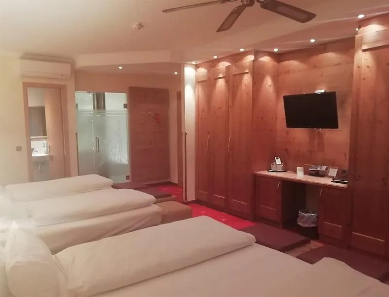 Hotel Schlosskrone Fussen Germany